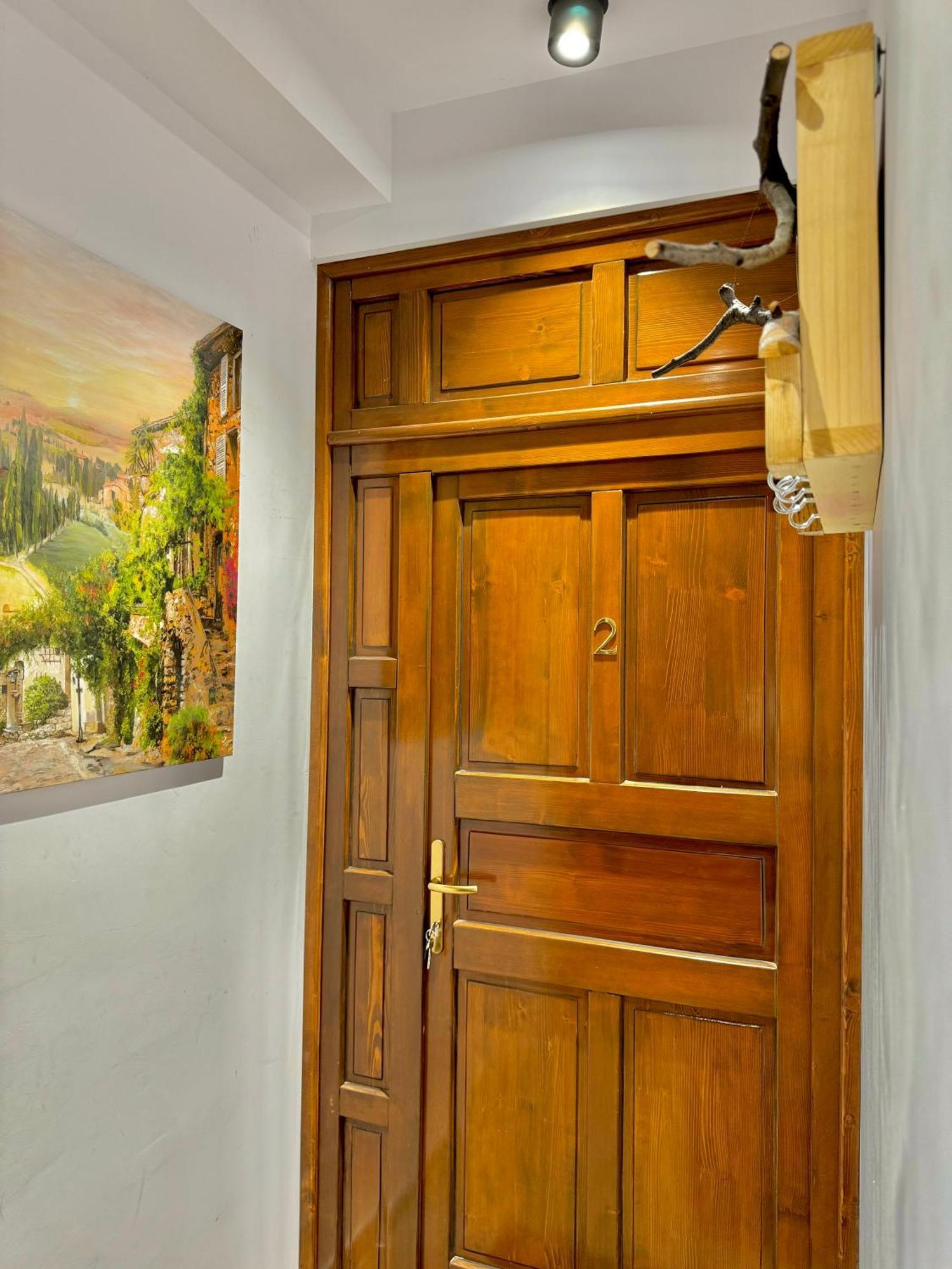 Appartement Blancris Boutique à Braşov Extérieur photo